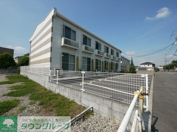 レオパレストスカーナの物件外観写真